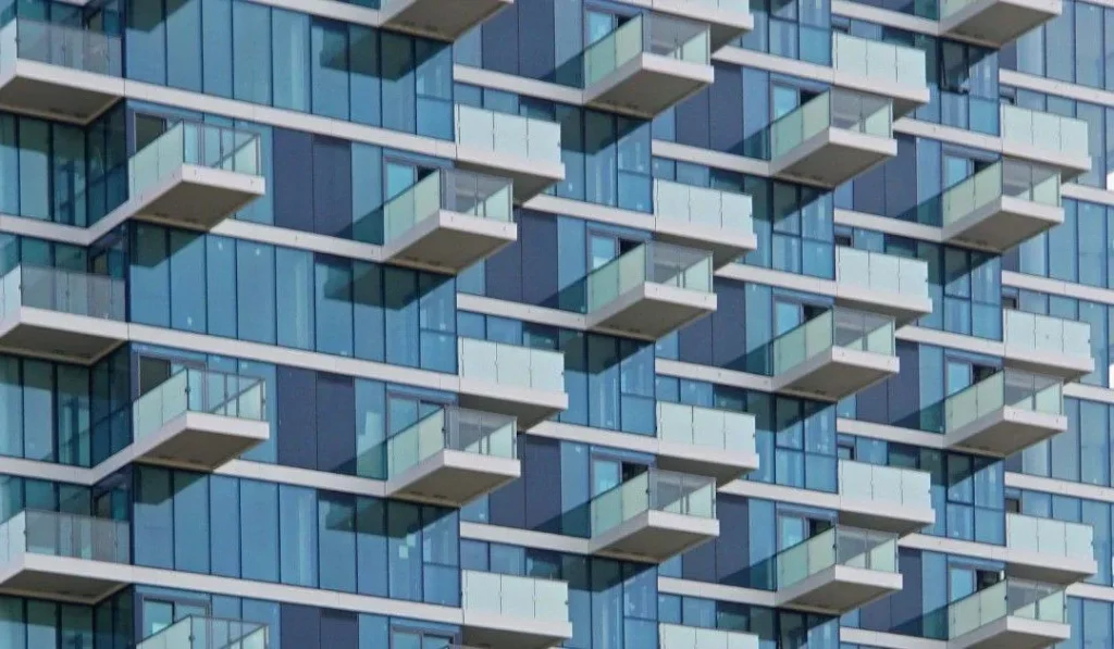 condominium1